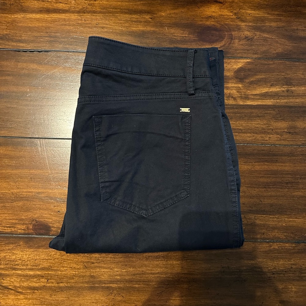 Tommy Hilfiger skinny jeans . Navy . Size 29